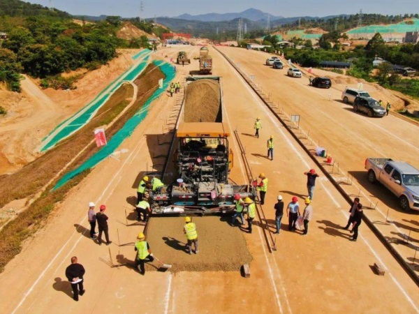 信阳高速公路